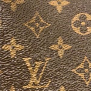 Meet your Posher, Georgia